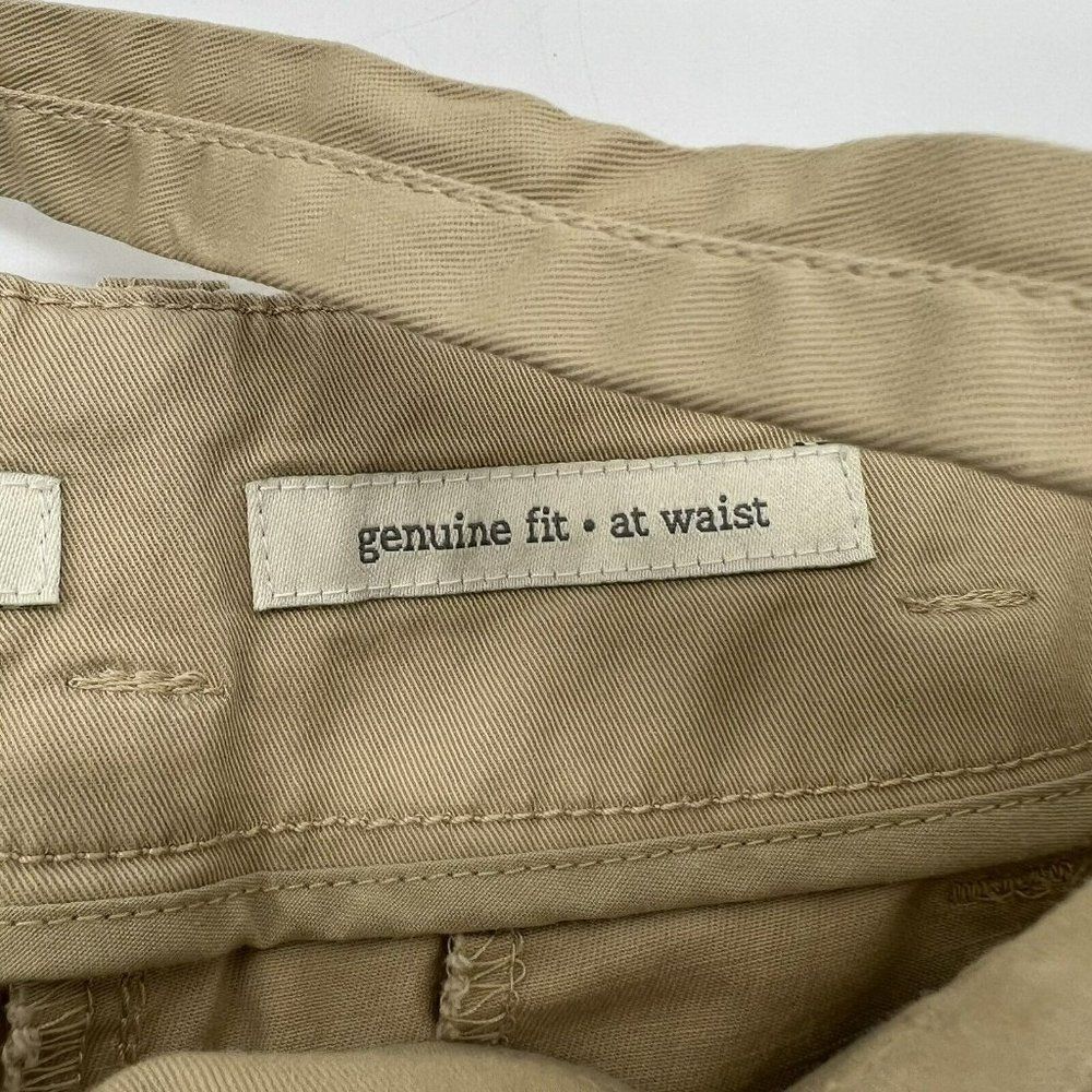 J Jill Woman’s size 12P beige khaki shorts stretch genuine fit at the waist - Picture 5 of 7